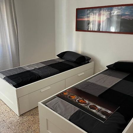 Casa Vacanze Dalla Lory Rimini Zewnętrze zdjęcie