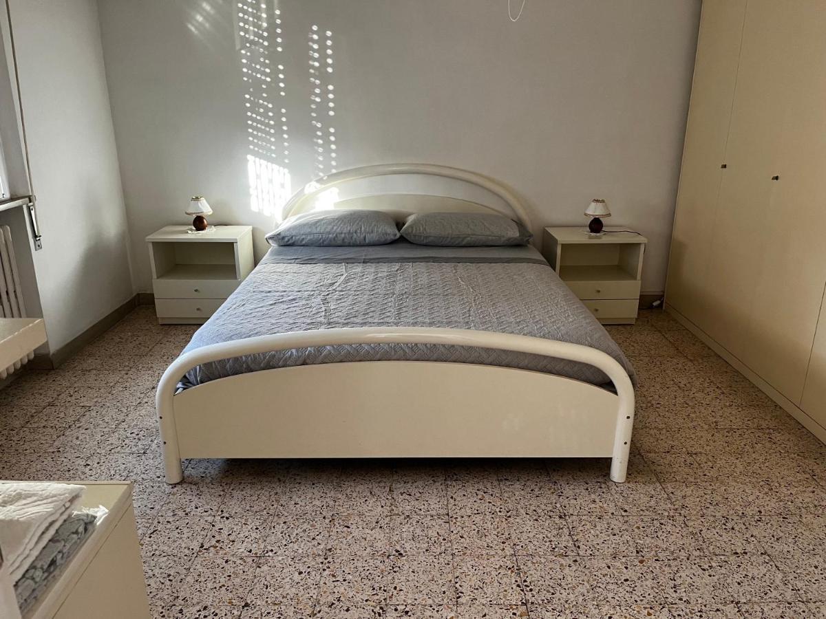 Apartament Casa Vacanze Dalla Lory Rimini Zewnętrze zdjęcie